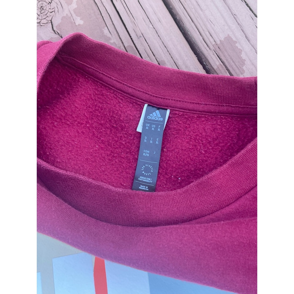 Adidas Worldwide Graphic Crew Neck Sweatshirt Burgundy Casual Athleisure XL - Picture 3 of 3
